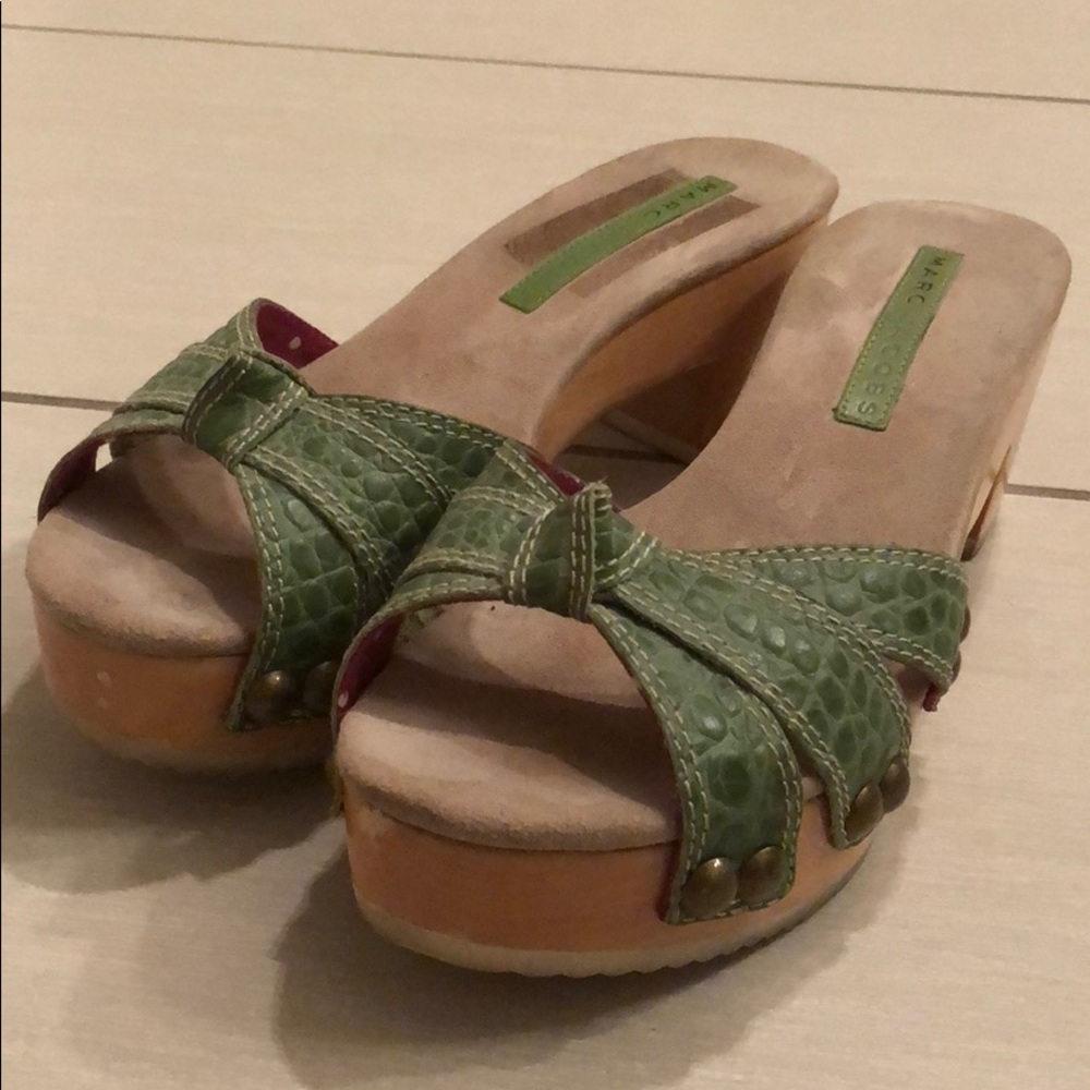Marc Jacobs Green Wooden Sandals in size 38 / 8 M